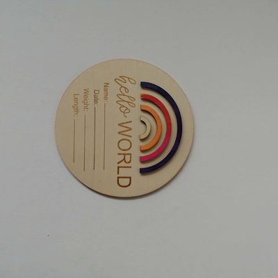 Erstellen Sie ein unvergessliches Kinderzimmer mit diesen Holz 3D Regenbogen-Meilensteinkarten aus Europa