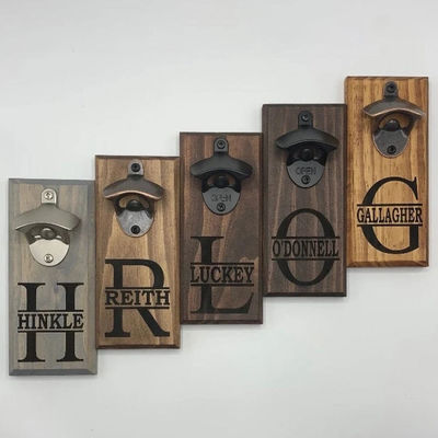 Holzbärenflaschenöffner Wandkühlschrank Montage Personalisierte Brannte Druckerei für Geschenke