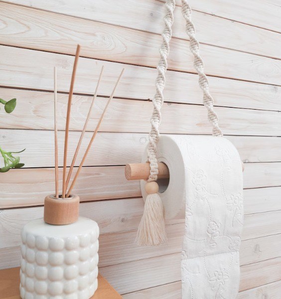 Custom Design Holz-Bar Toilettenpapierhalter für Badezimmer Platz sparen