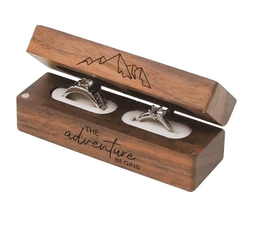 Rustikale Vintage-Rechteck aus massivem Holz Schmuck 2 Ringbox mit TIMBER-Gravur
