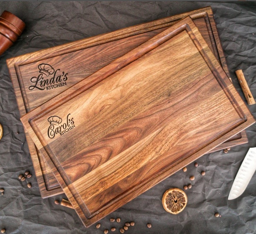 Anpassungslogo akzeptabel 1,75 Dicke große Walnuss-Schnittplatte mit Saft-Rohr