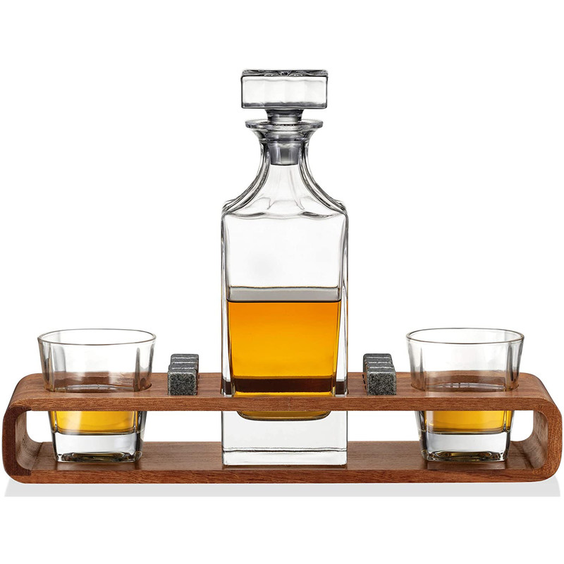 Custom Whisky Decanter Set mit Holzstand und Kühlsteinen für Partyfeiern
