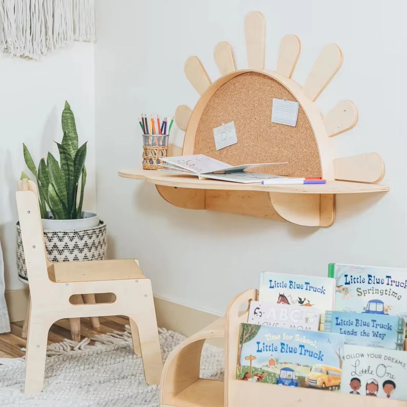 Umweltschonende Sonnenlicht-Wand-Tisch- und Stuhl-Set für Kleinkindermöbel