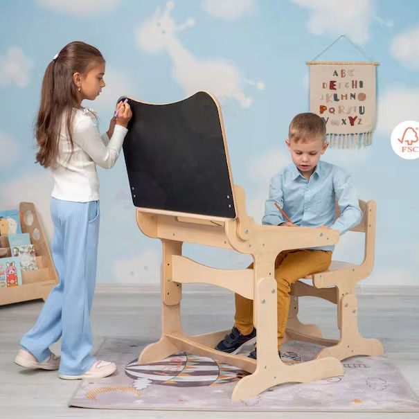 Montessori-Studiemöbel für Kinder
